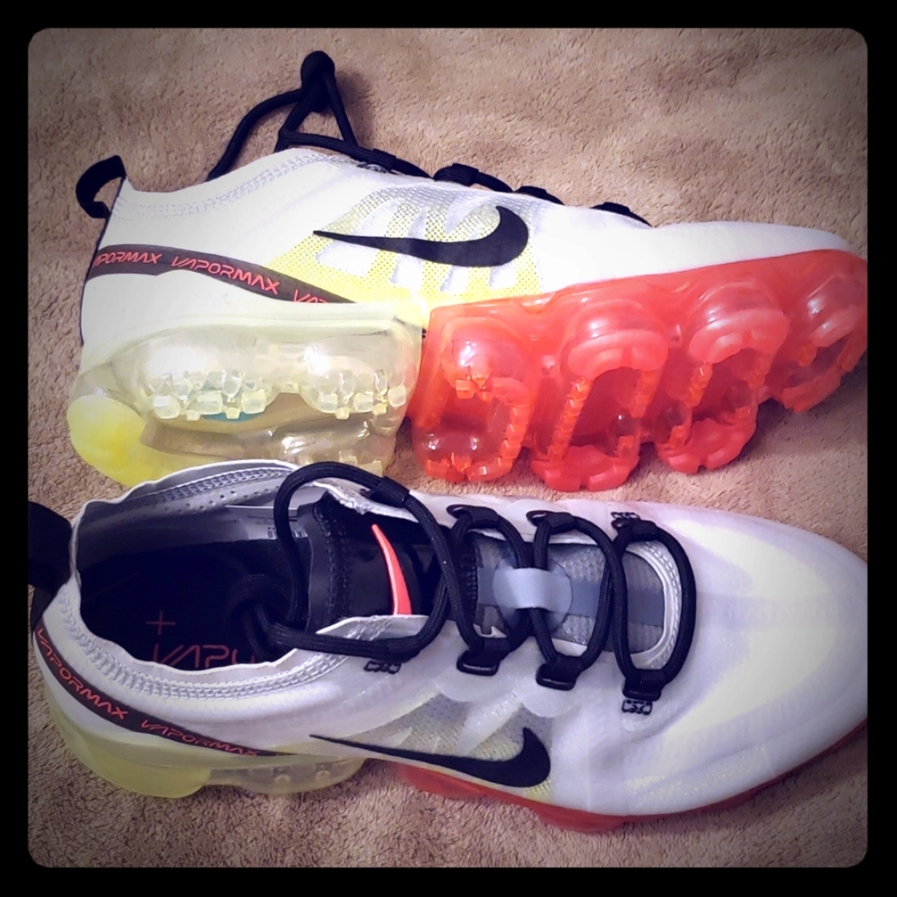 Nike Air VaporMax 2019 'Neon Collection'